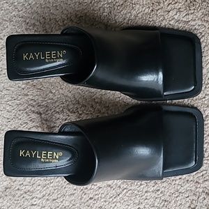 Kayleen by Los Angeles NEW Square Open Toe Sandals Size 6 Color Black